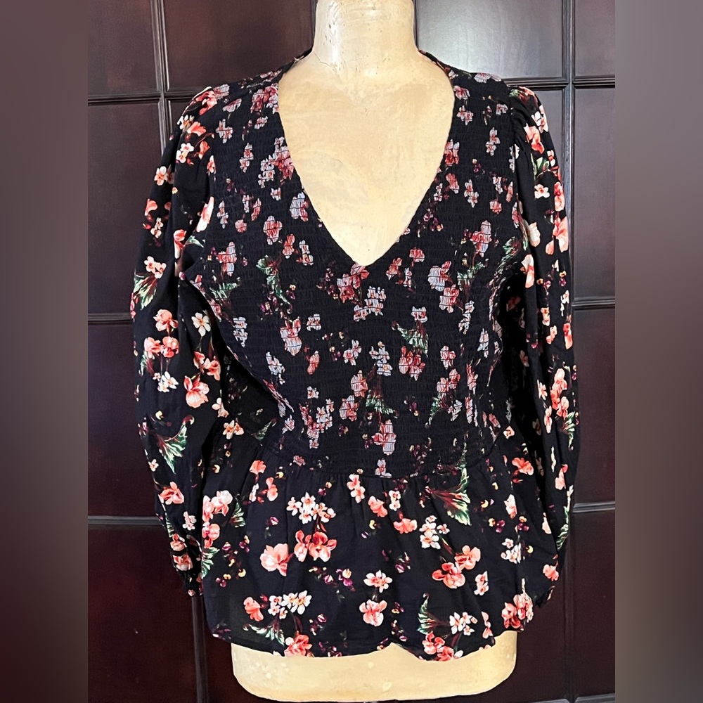 Old Navy Smocked Long-Sleeve V-Neck Blouse